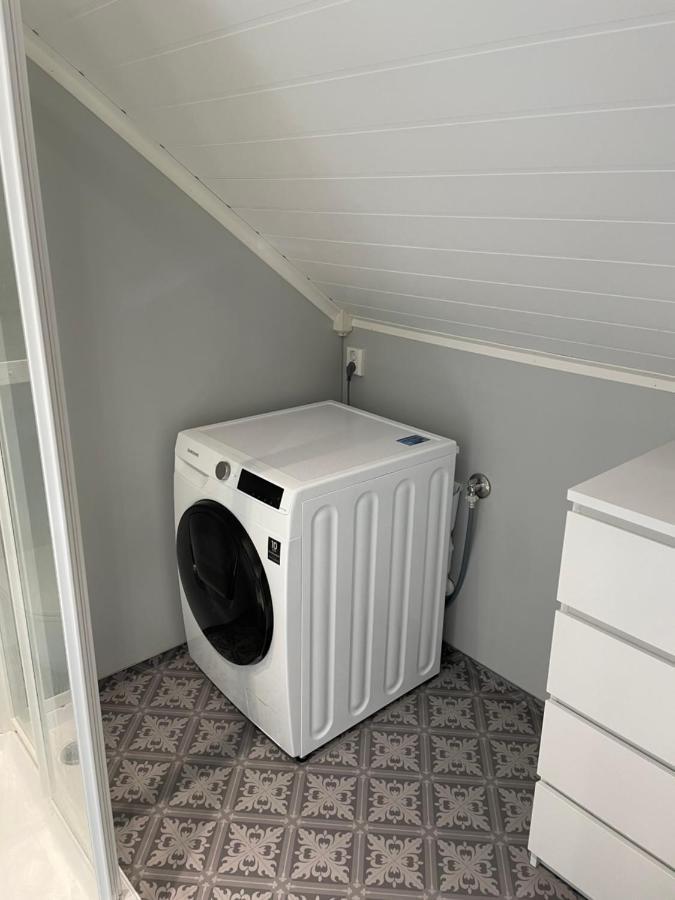 Modern, Small Appartment ลาร์วิค ภายนอก รูปภาพ