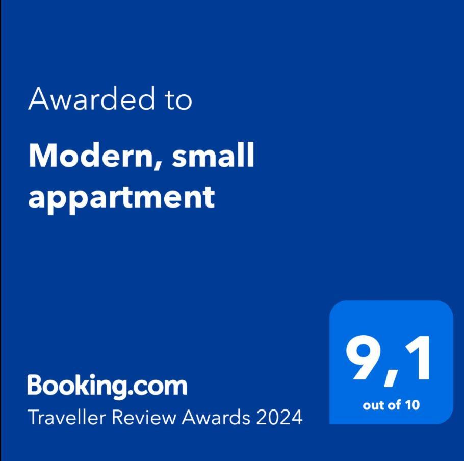 Modern, Small Appartment ลาร์วิค ภายนอก รูปภาพ